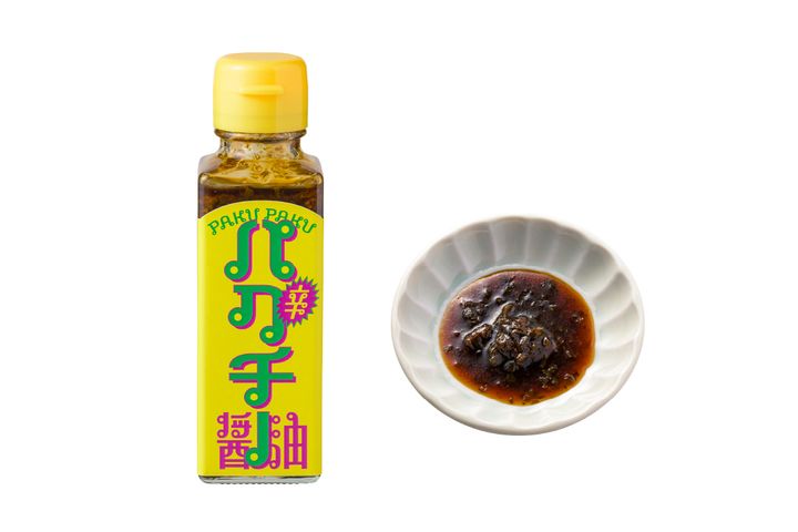 「PAKU PAKU パクチー醤油 辛」100ml 690円