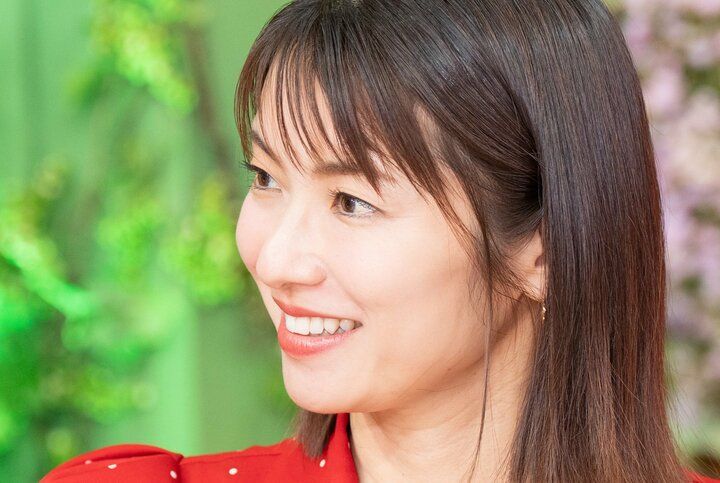 【写真・画像】13歳差婚・内山理名（44）、夫・吉田栄作（57）の“得意な育児”を明かし絶賛の声「1番助かる！」 1枚目