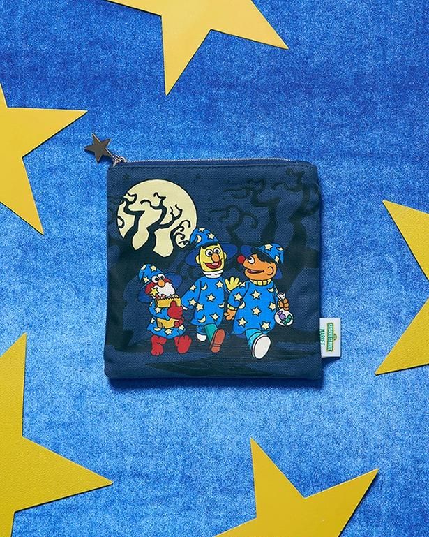 「スクエアポーチ」(2750円)