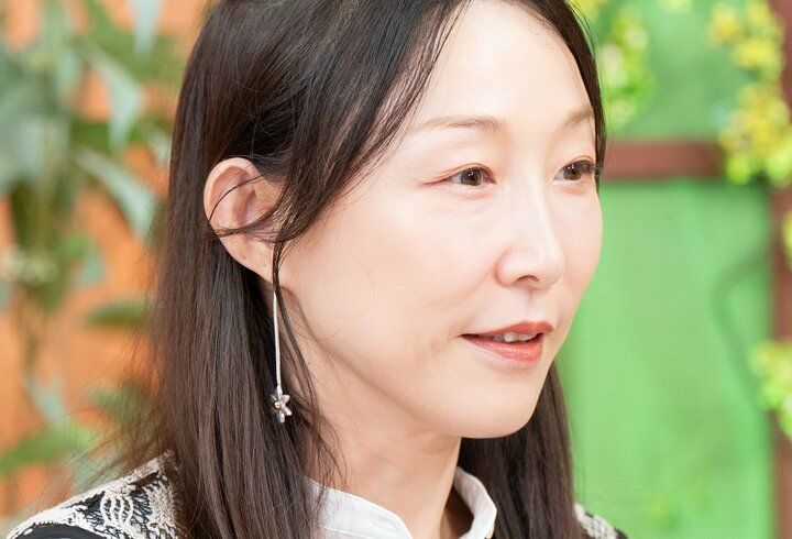 【写真・画像】マック鈴木の妻・クワオハ小原「3人の子供たちは生後半年〜幼稚園までインター」現在の進路を告白 1枚目