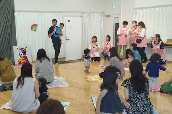 オーガイホールディングスの長縄拓哉氏がパリの国際現代アートフェアに作品を出展！