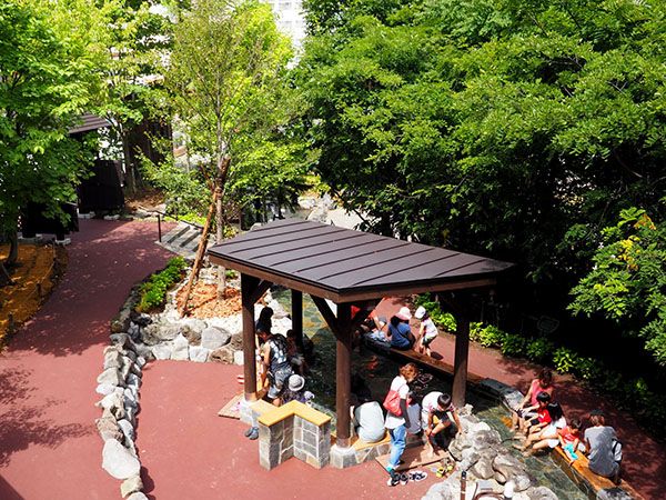 定山渓温泉街で「移動自体を楽しむ」新たな観光実証事業スタート！新型モビリティで絶景を風と感じる旅へ。
