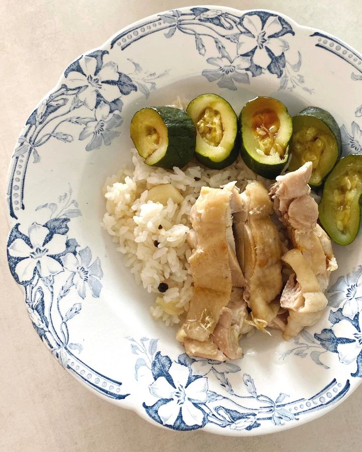 長谷川あかり レシピ まるごとチキン＆ズッキーニの炊き込み 完成