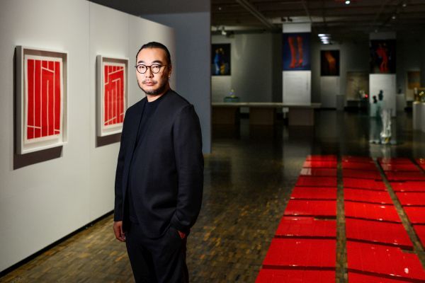 【神奈川県相模原市】アーティスト・舘鼻則孝氏の15周年記念展開催中！創作の原点と未来を見つめる