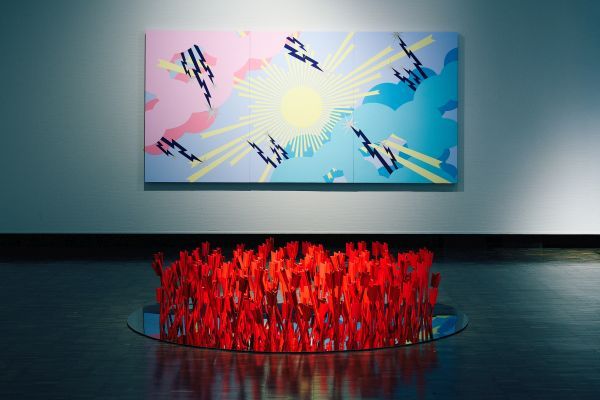 【神奈川県相模原市】アーティスト・舘鼻則孝氏の15周年記念展開催中！創作の原点と未来を見つめる