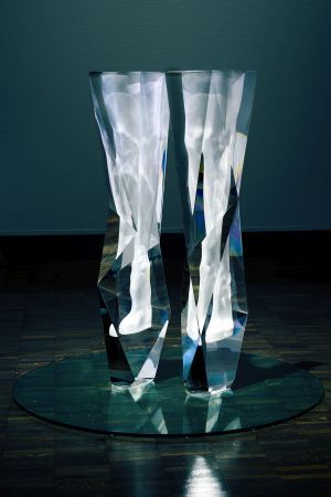 【神奈川県相模原市】アーティスト・舘鼻則孝氏の15周年記念展開催中！創作の原点と未来を見つめる
