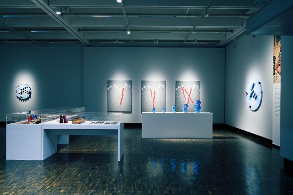 【神奈川県相模原市】アーティスト・舘鼻則孝氏の15周年記念展開催中！創作の原点と未来を見つめる
