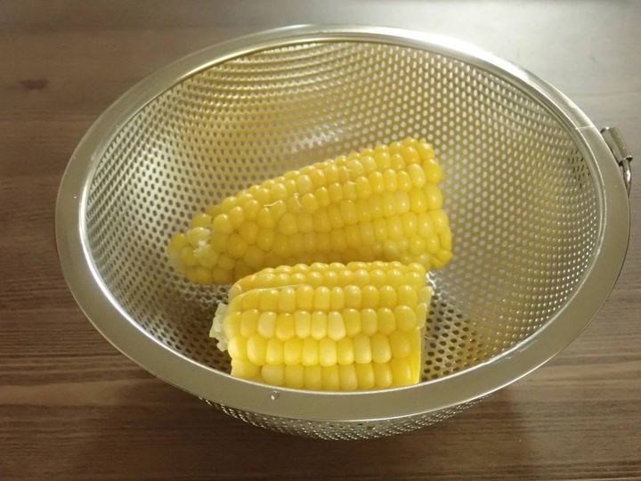 DAISO(ダイソー)：パンチングザル16.5cm
