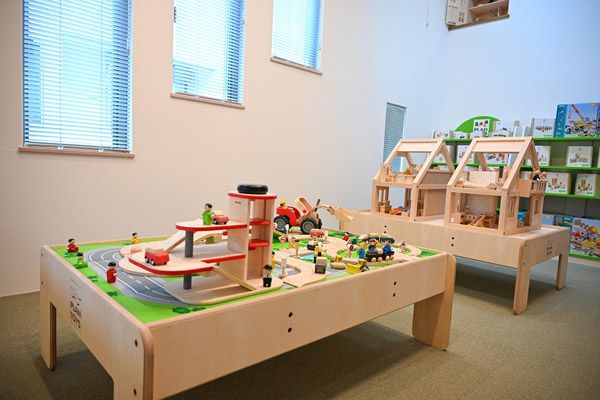 【静岡県富士市】モデルハウスを改装、家のような感覚で楽しめる子ども向け施設「01PARKふじ」オープン
