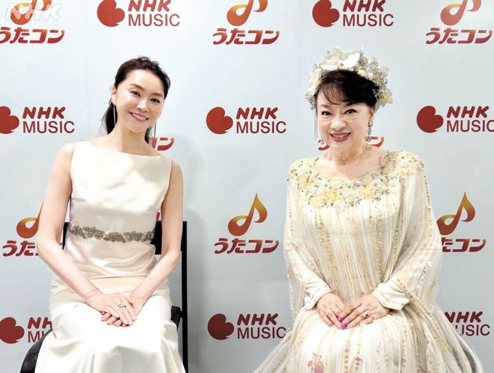 「8月放送のNHK『うたコン』にて、ジュディ・オングさんと約25年ぶりの再会。ジュディさんの生歌を聴きながら、喜びと感動を味わっていました」