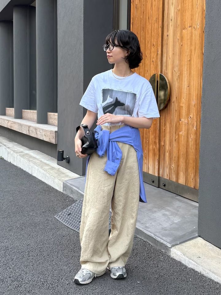 フォトTシャツでいつものコーデにこなれ感をプラス 出典：WEAR