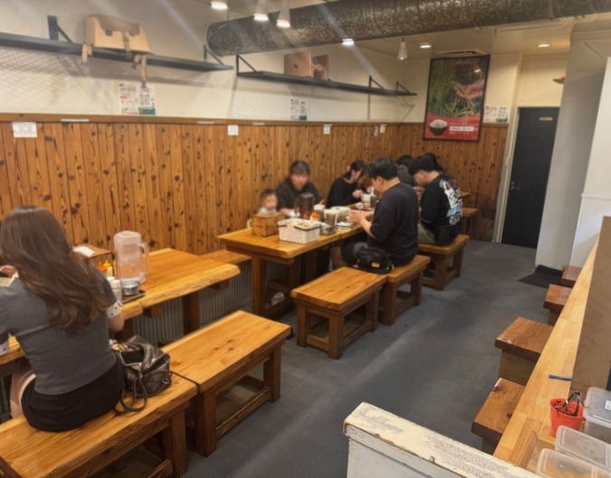 いちむじん 榎田本店店内