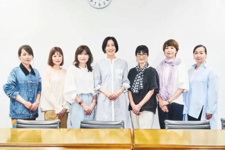 『大人のおしゃれ手帖』編集長＆ミモザ会01