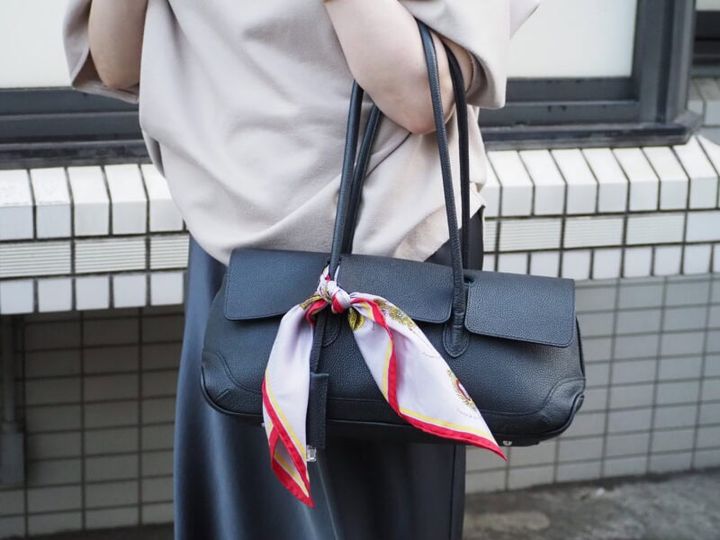 大人のスウェットコーデ