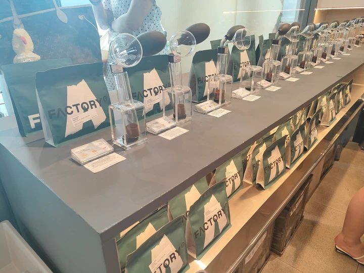 FACTORY COFFEE バンコク コーヒー