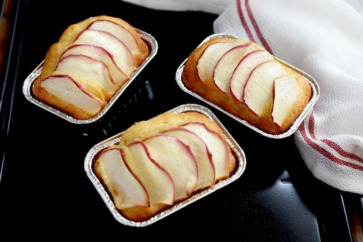 ノンバターなのにしっとり♪「りんごのオイルマフィン」