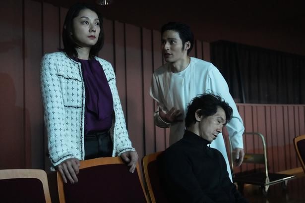 演じる役そのものになってしまった夛田の妄想が暴走！ [c]鴻池留衣／文藝春秋／2026「本当にあった話(の話)」製作委員会