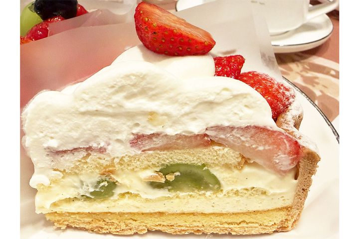 〜タルトエクラ〜 クリスマスのショートケーキタルト（断面）