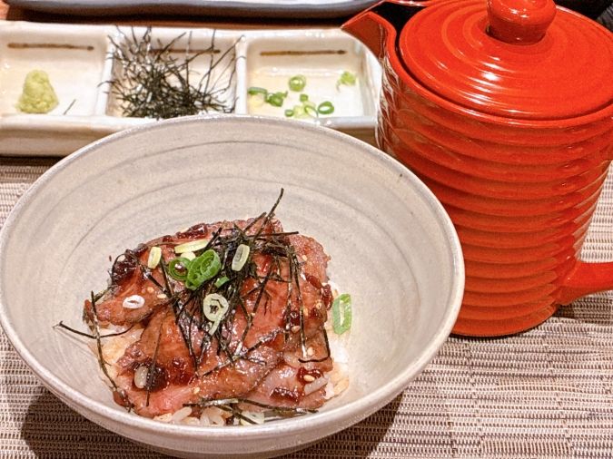 うなぎ竹栄 和牛ひつまぶし