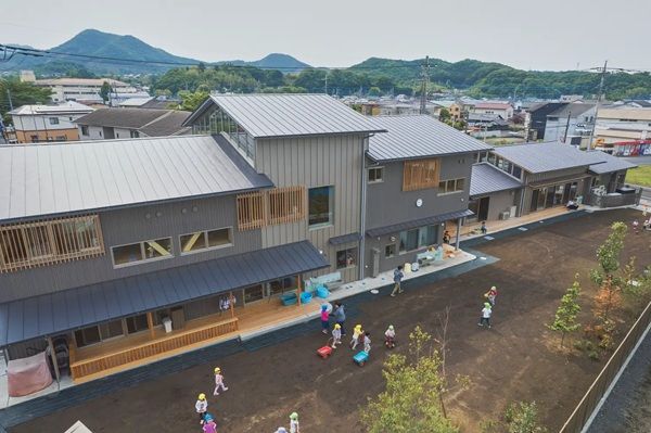 らららこども園の新園舎がキッズデザイン賞で新価値創出賞を受賞！地域に開かれた園舎