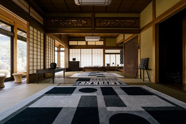 【島根県安来市】2.5億年前の岩石から生まれた椅子と職人によるラグの特別展示＆チルビエント同時開催
