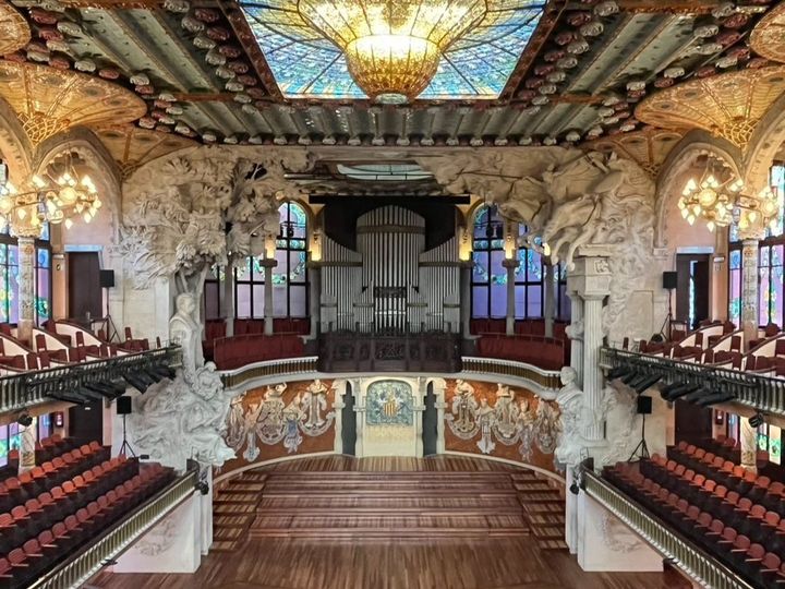 4. 圧巻のコンサートホール