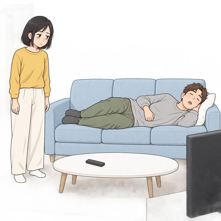 「ソファで寝たら起こしてよ」夫を寝室へ連れていく妻、二晩眠れなかった末にリビングで返した一言