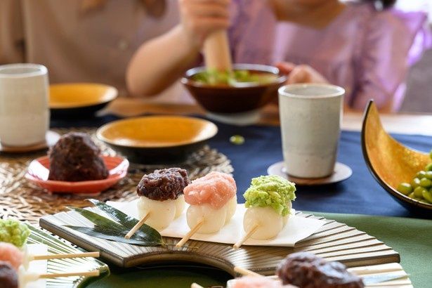 ずんだのほか、あずき餡とイチゴ餡のトッピングも