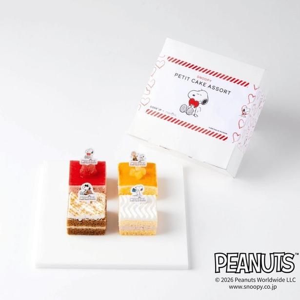 「スヌーピー わんちゃんと一緒に楽しむ プチケーキアソート」(3240円)