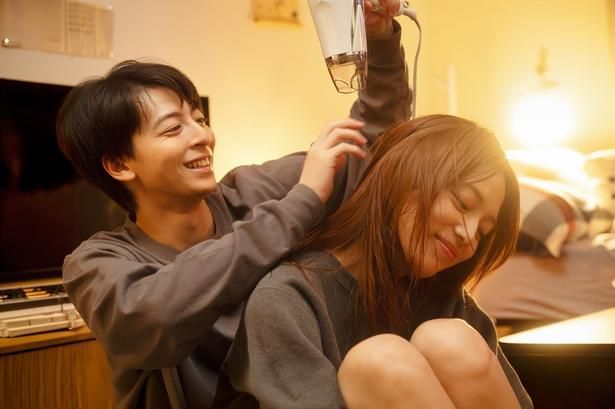 『ママがもうこの世界にいなくても 私の命の日記』で主人公の遠藤和役に川口春奈、恋人で夫となる将一役に高杉真宙 [c]遠藤和／小学館 [c]2026「ママがもうこの世界にいなくても」製作委員会