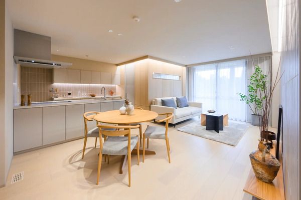 【福岡県福岡市】築27年のマンション内に、「断熱等級6」をクリアしたリノベーションモデルルーム誕生