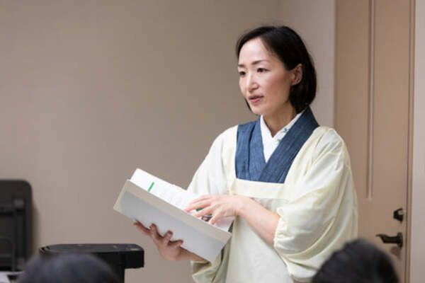 静岡県産オーガニック茶とヒノキ油を配合！NACHARAL「シズオカ エッセンス」シリーズ