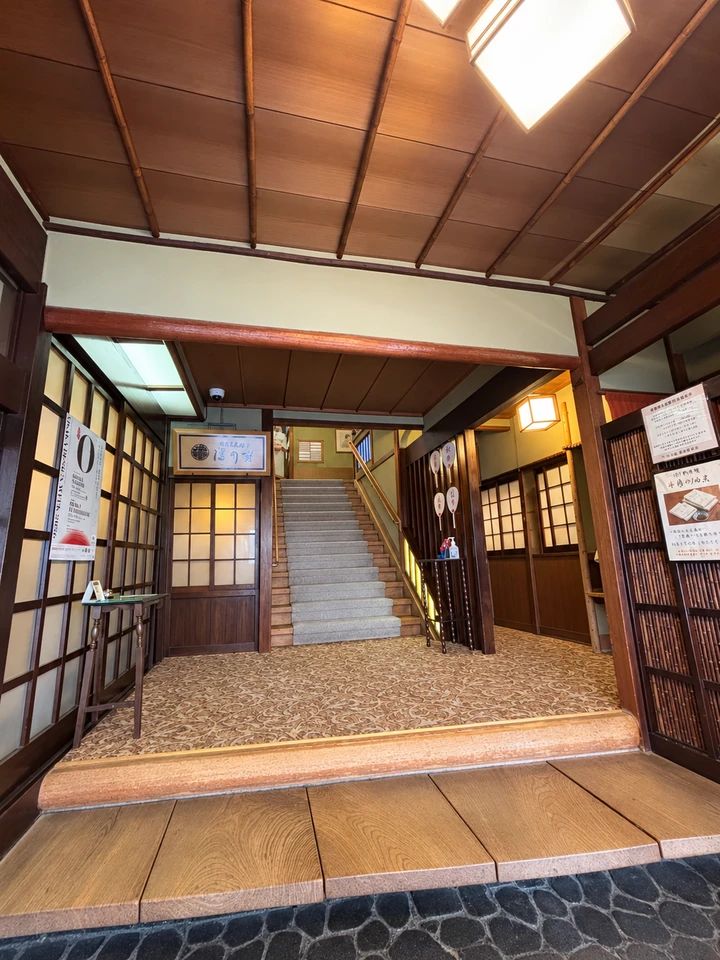 創業100年の黒毛和牛専門店 はり重 道頓堀本店に行ってみた【大阪なんば老舗】_2
