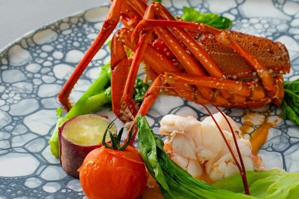 【静岡県】ミシュランガイドのお墨付き！温泉と景色に癒される伊豆の宿「富岳群青」「繭二梁」