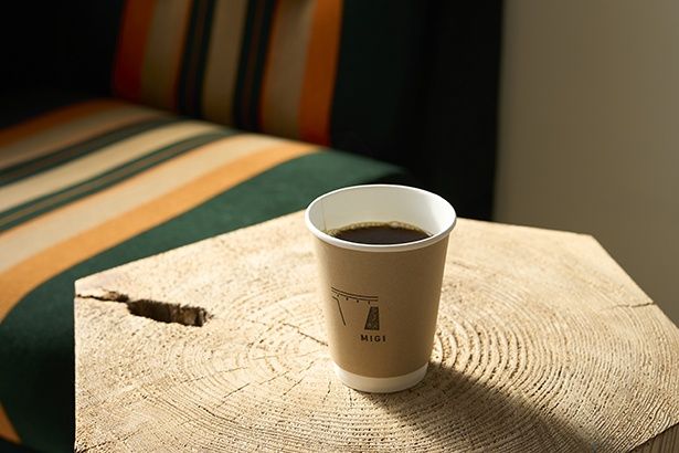 ドリップコーヒー600円～。写真のピンヒール650円は、右田さんがコーヒーの道に進んだ原点でもあるエチオピアの中煎り