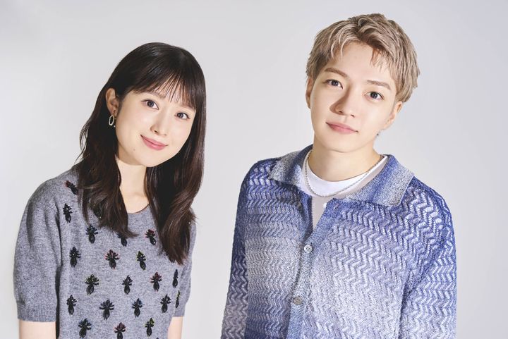 （左から）福本莉子、西畑大吾 クランクイン！ 写真：上野留加 width=