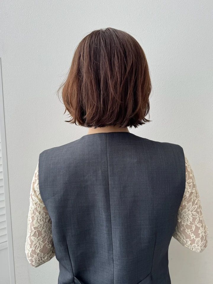華やかニュアンスボブ バック