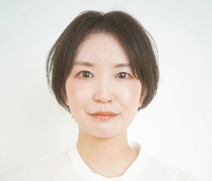抜け感ショートボブ 正面