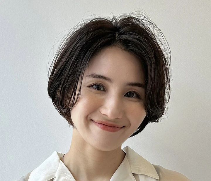 こなれショートボブ 正面