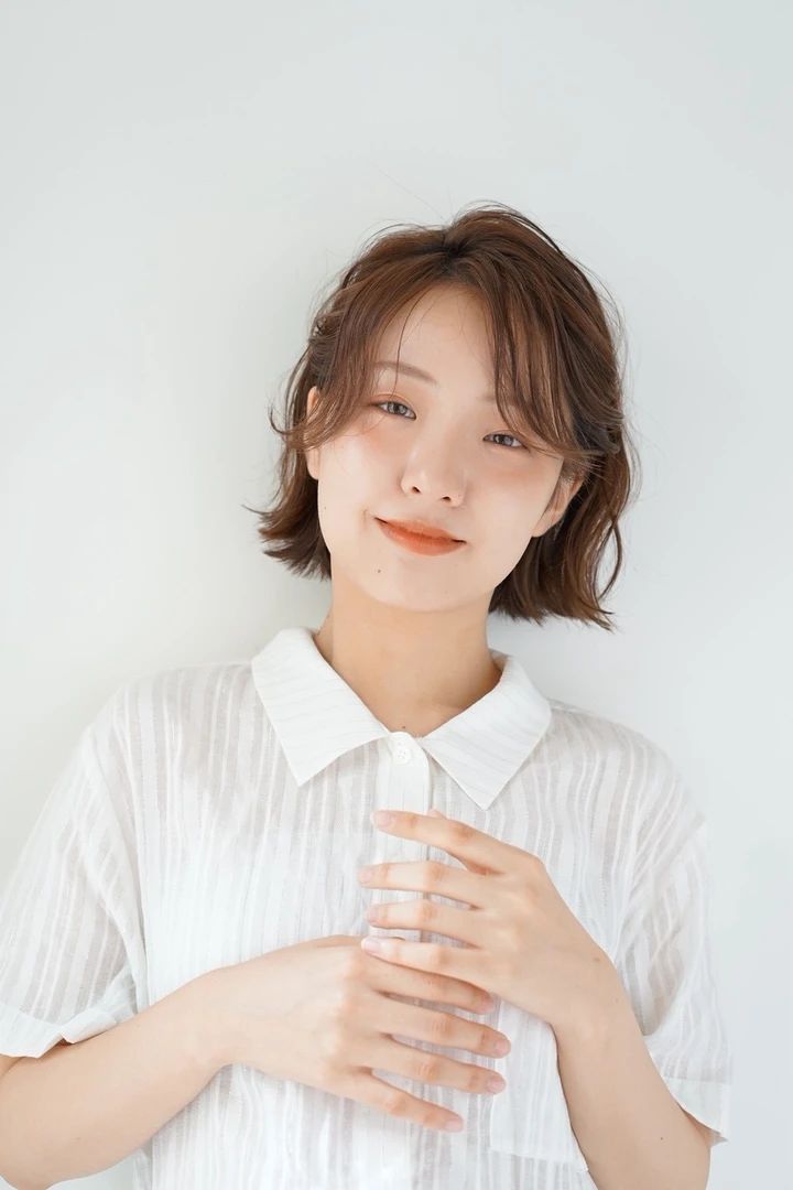ニュアンスハーフボブ 正面