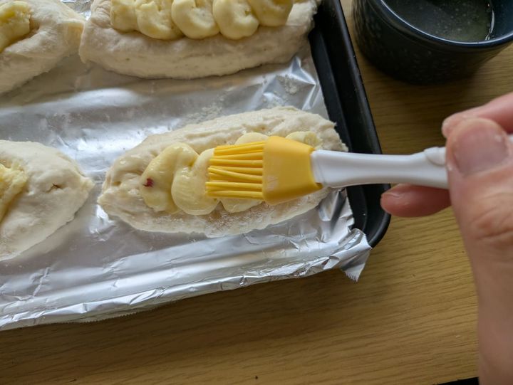 スイートポテトパン・塗る