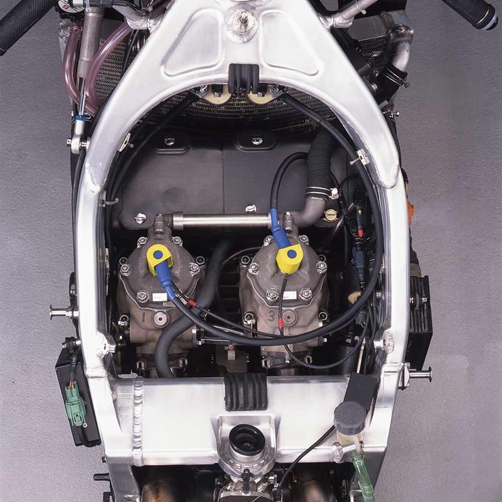 2001 HONDA NSR500