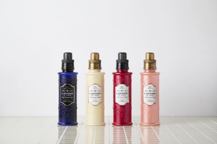 柔軟剤で人気の《LAVONS》から、気分まで華やぐ2つの新しい香りが登場！