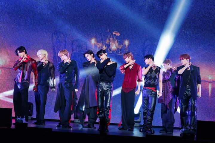 洗練された世界観と圧巻のステージで魅了する&TEAM。今後の躍進から目が離せない！
