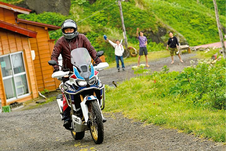 礼文島「桃岩荘ユースホステル」ってどんな宿？北海道の最北端の離島にあるライダー歓迎の宿｜忘れられない宿の思い出
