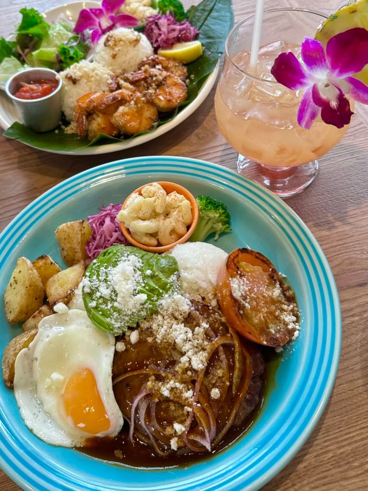 ハワイアンカフェでランチ