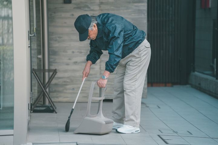 定年後に働くと年金がカットされる？（画像はイメージ）