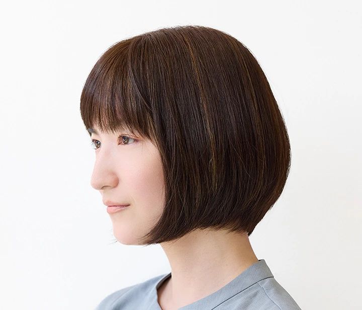 フェミニンショートボブ サイド