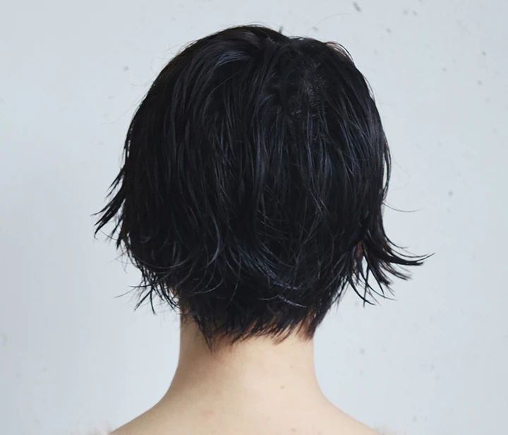 ツヤ感ショートボブ バック