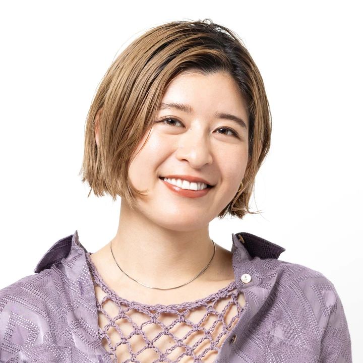 【2026年】大人女子「前髪ありショートボブ」17選。夏のダメージをケアするヘアチェンジなら、前髪を”大人っぽく可愛く”する最旬スタイルを。_57